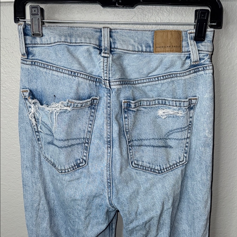 American Eagle Baggy Distressed Light Blue Jeans - Picture 7 of 10